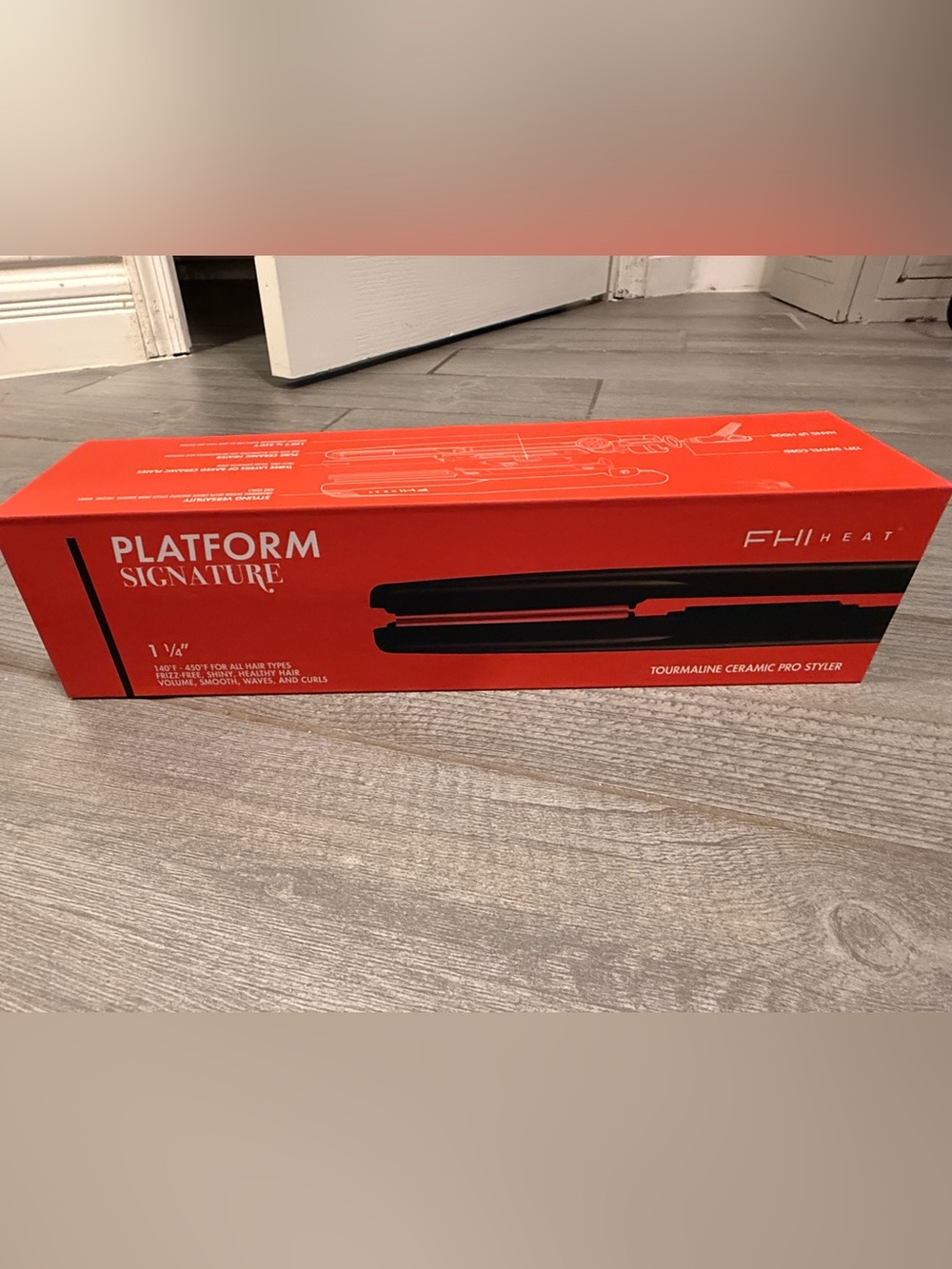 FHI Heat Platform Signature 1.25” Ceramic Pro Styler Flat Iron NEW SEALED